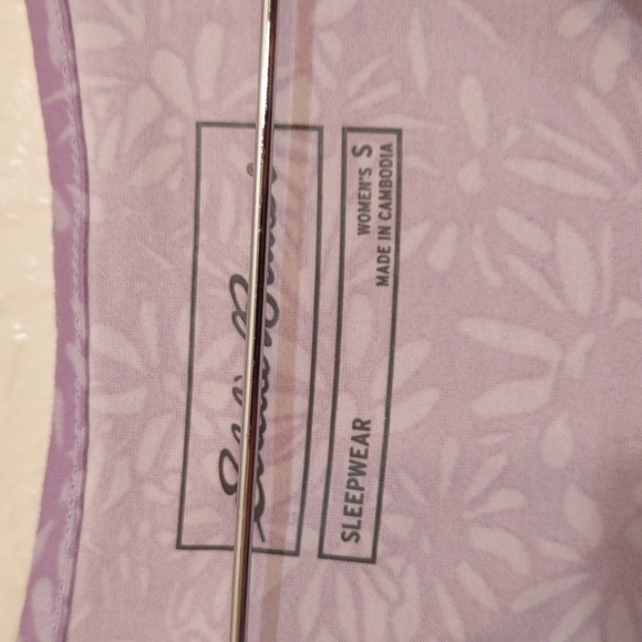 SLIGHTLY USED EDDIE BAUER SLEEPWEAR TANK TOP FLORAL SIZE S PURPLE - Picture 4 of 6